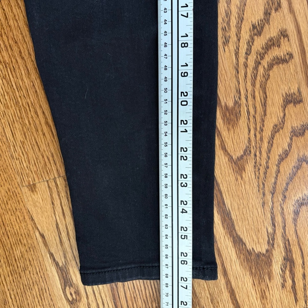1822 Denim Black Skinny Jeans - Picture 8 of 9